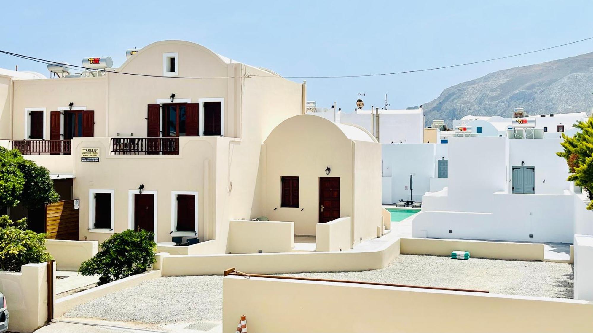 Tarelis Apartments & Studios Камари Экстерьер фото