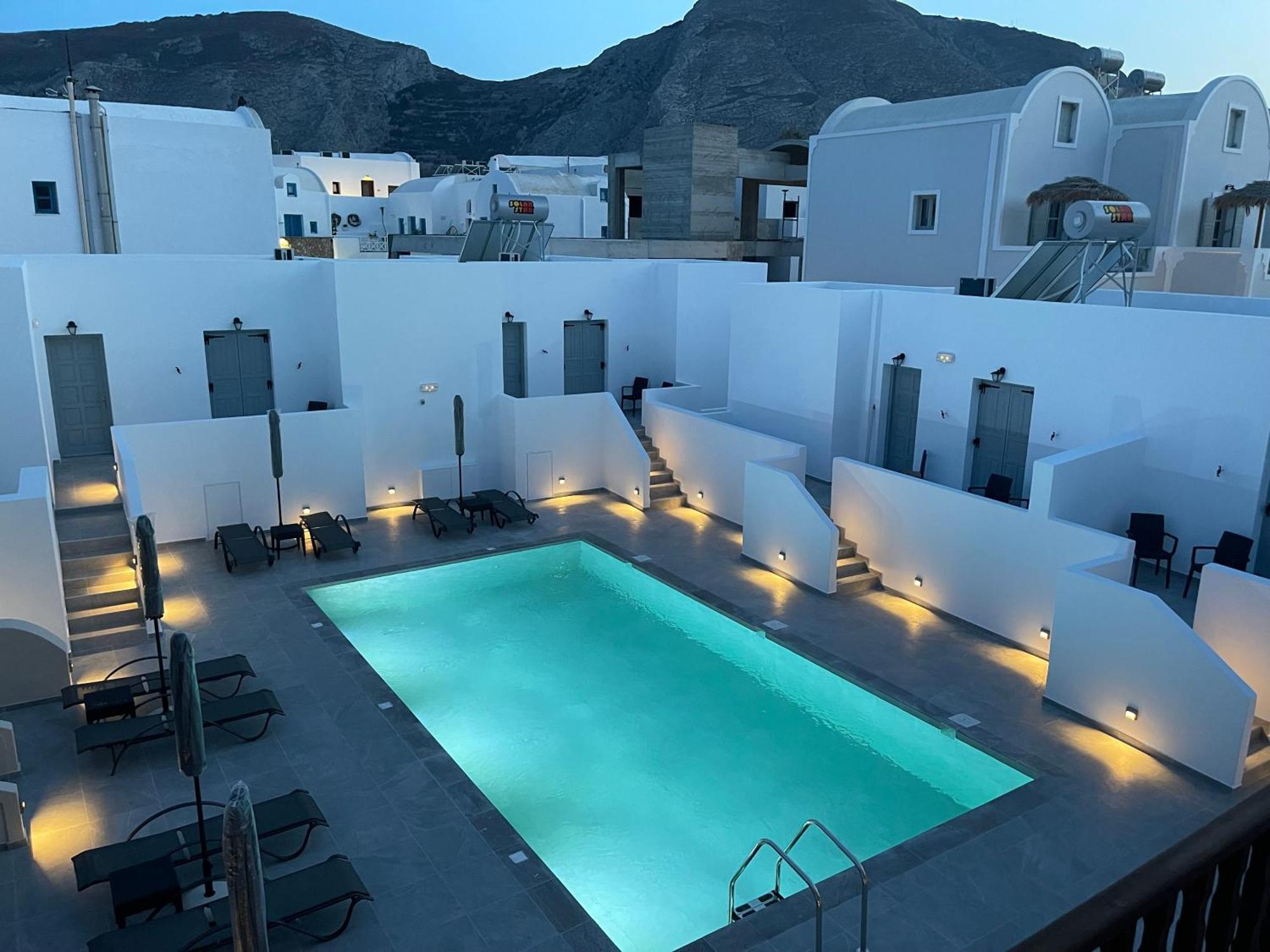 Tarelis Apartments & Studios Камари Экстерьер фото