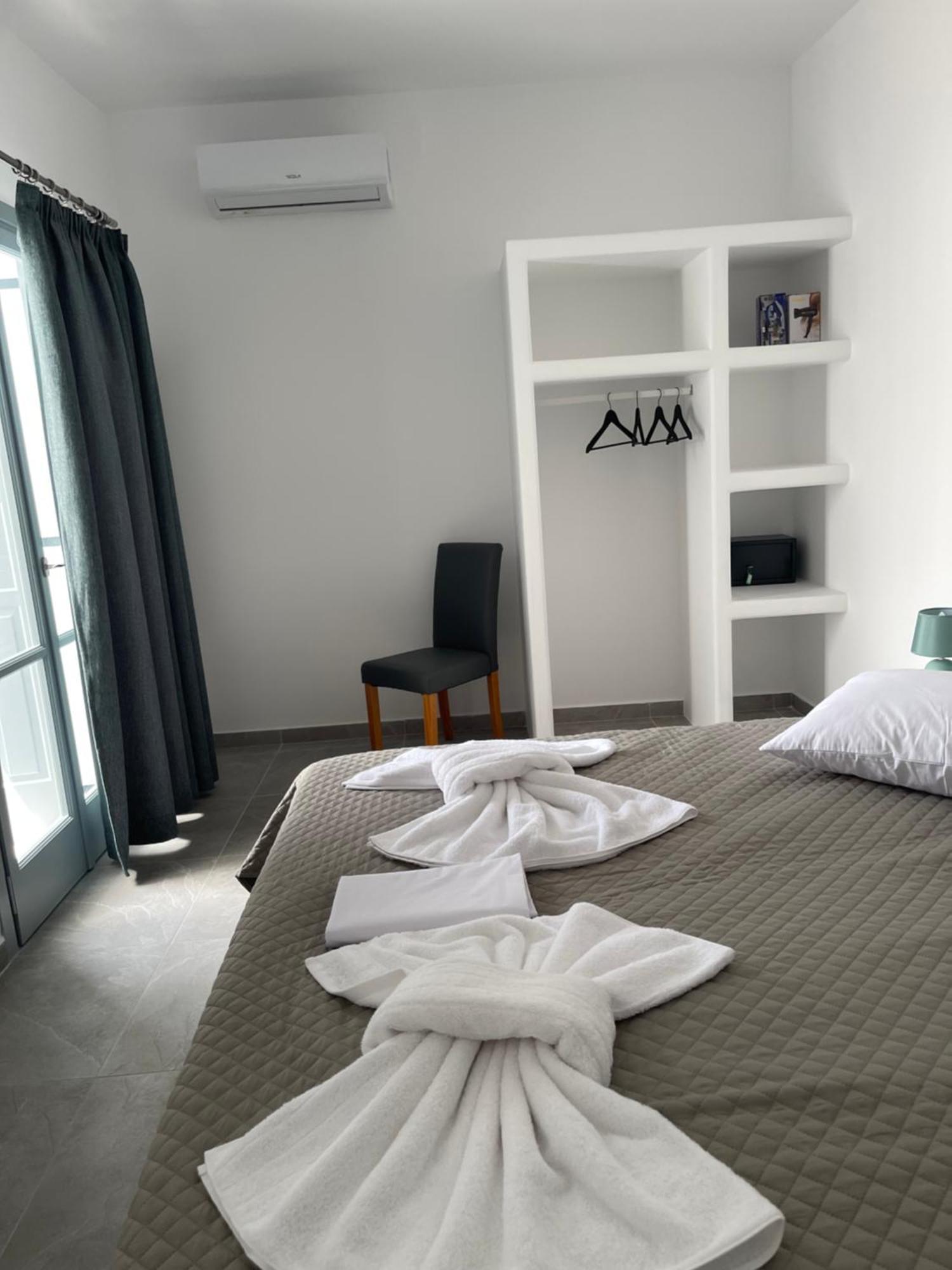 Tarelis Apartments & Studios Камари Экстерьер фото